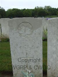 Etaples Military Cemetery - McDoyle, J C